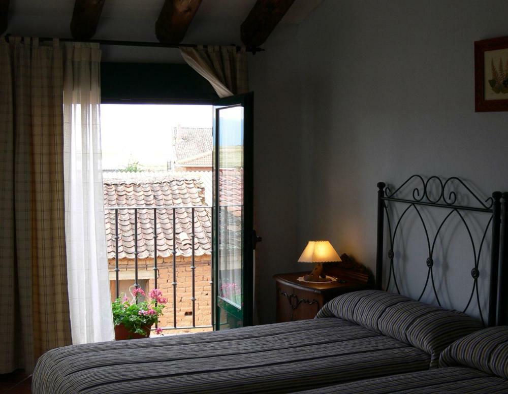 Las Casas De Yaguee, Ayllon Santa Maria de Riaza Екстер'єр фото
